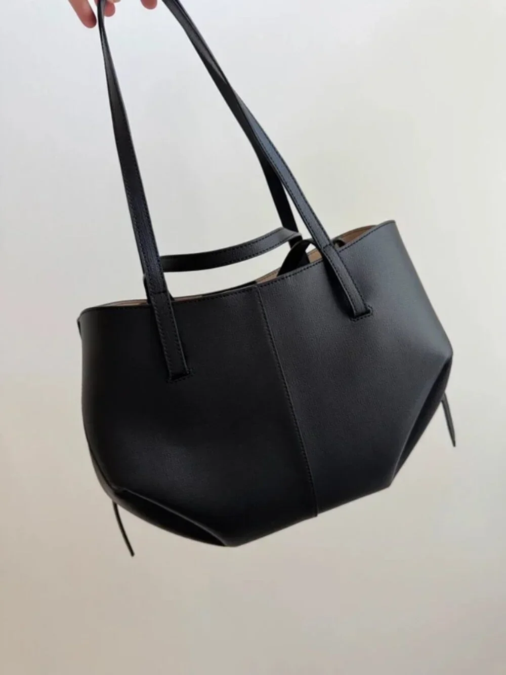 ✨ Polene Cyme Mini Black Grained Leather Tote Bag